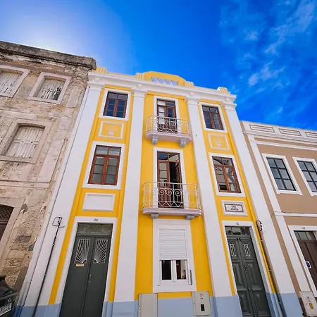 Casinha Amarela アパート *